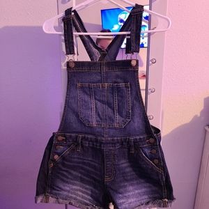 Shorts romper. Medium
